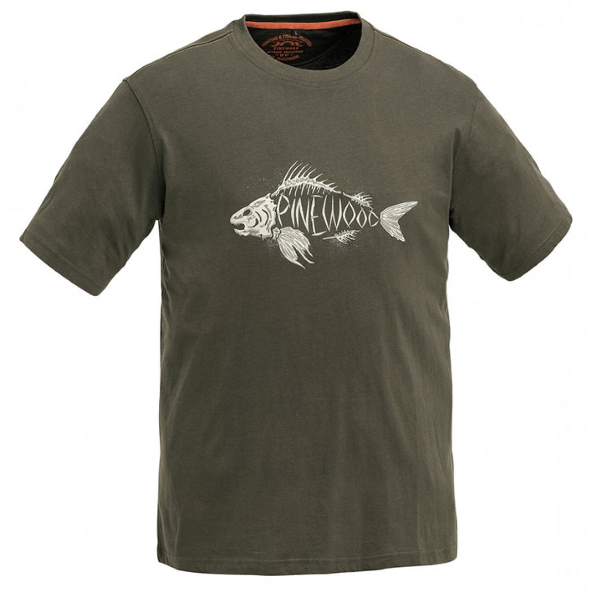 Pinewood_T-shirt_Fish_5416